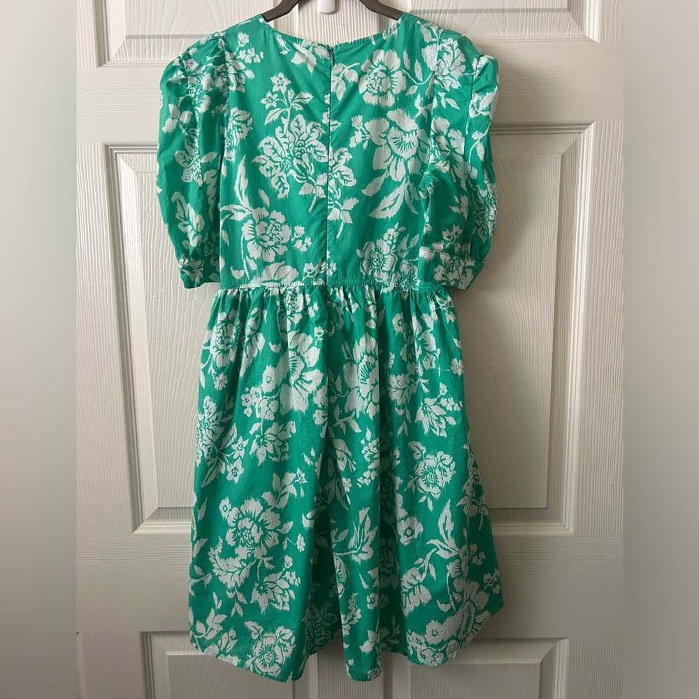 Women’s Floral Puff-Sleeve Midi Dress in Mint Green - Picture 5 of 9